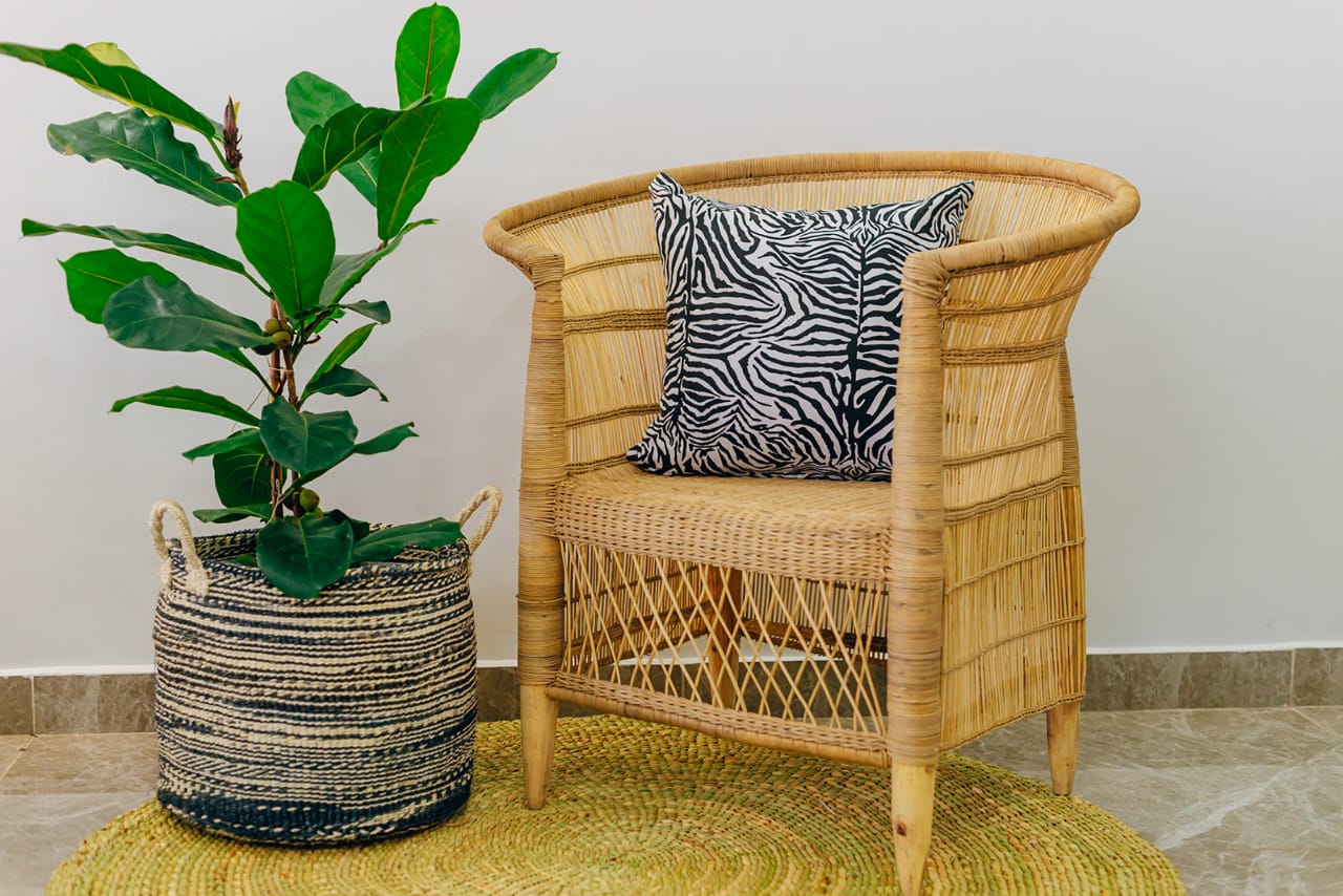 Faragha Hand-Woven Chair & Table